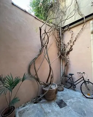 Apartment Arty Avec Patio *
