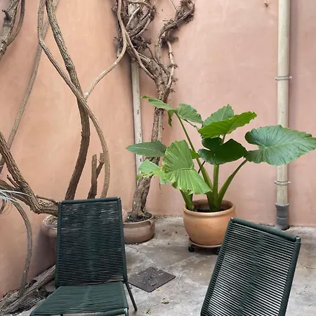Arty Avec Patio *